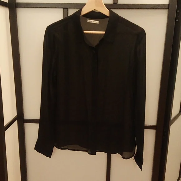 Violet top from Reformation - Picture 10 of 11